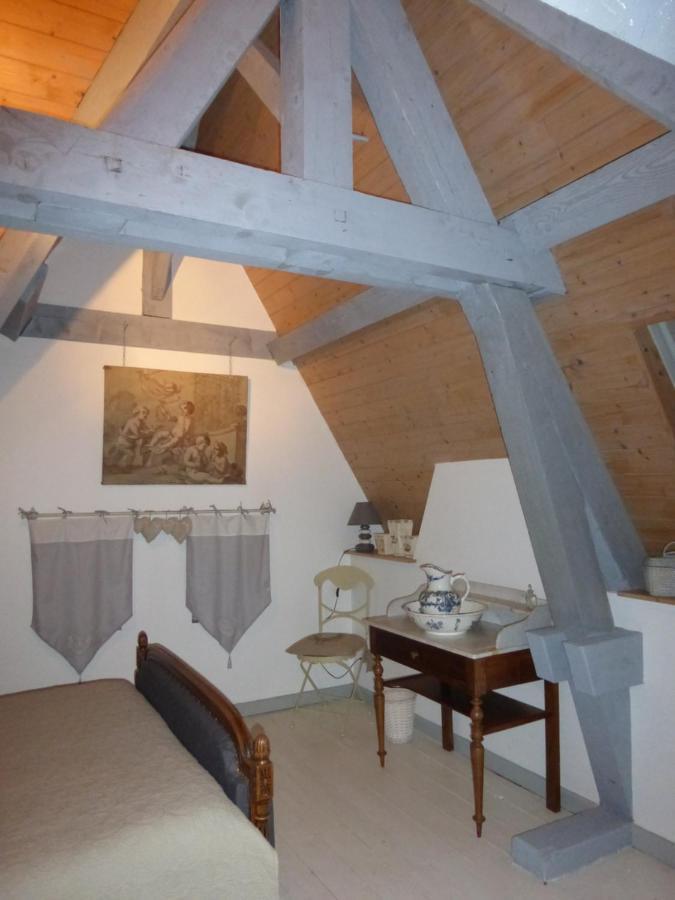 לינה וארוחת בוקר Clermain Le Manoir Sur La Roche, 74, Impasse Du Manoir, 71520 Navour Sur Grosne D121 מראה חיצוני תמונה